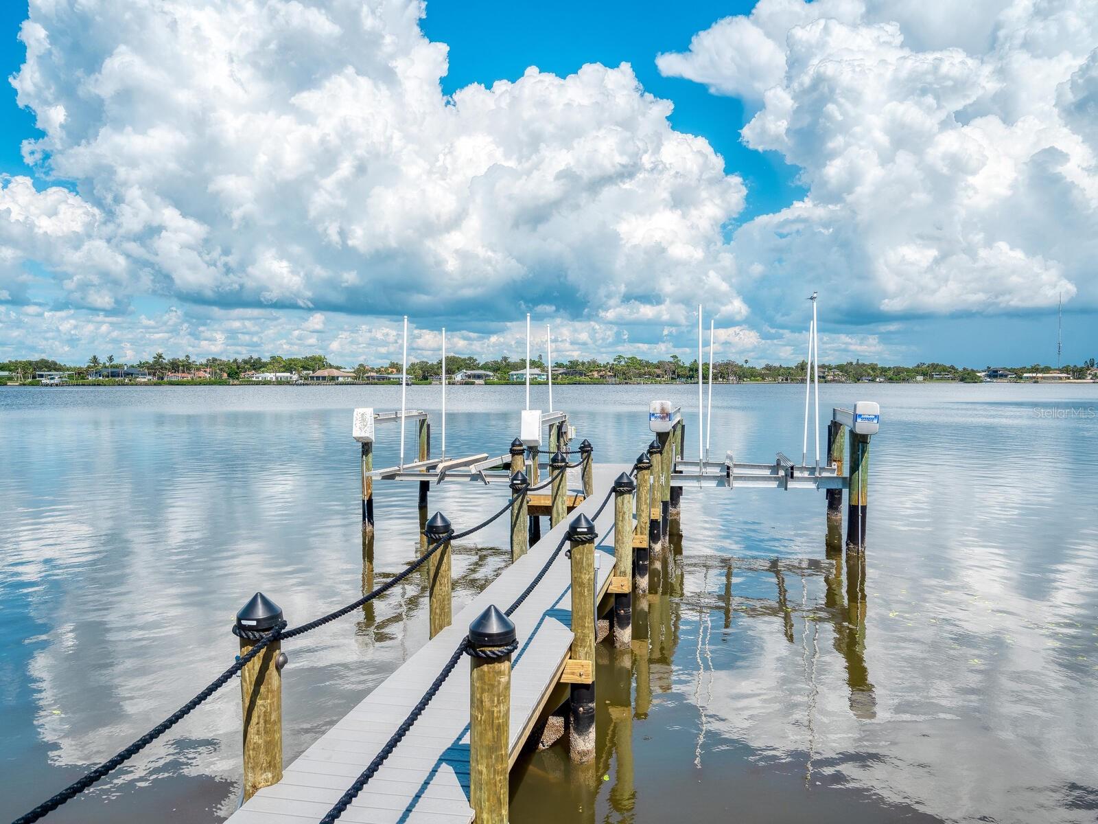 N6140592 Property Photo