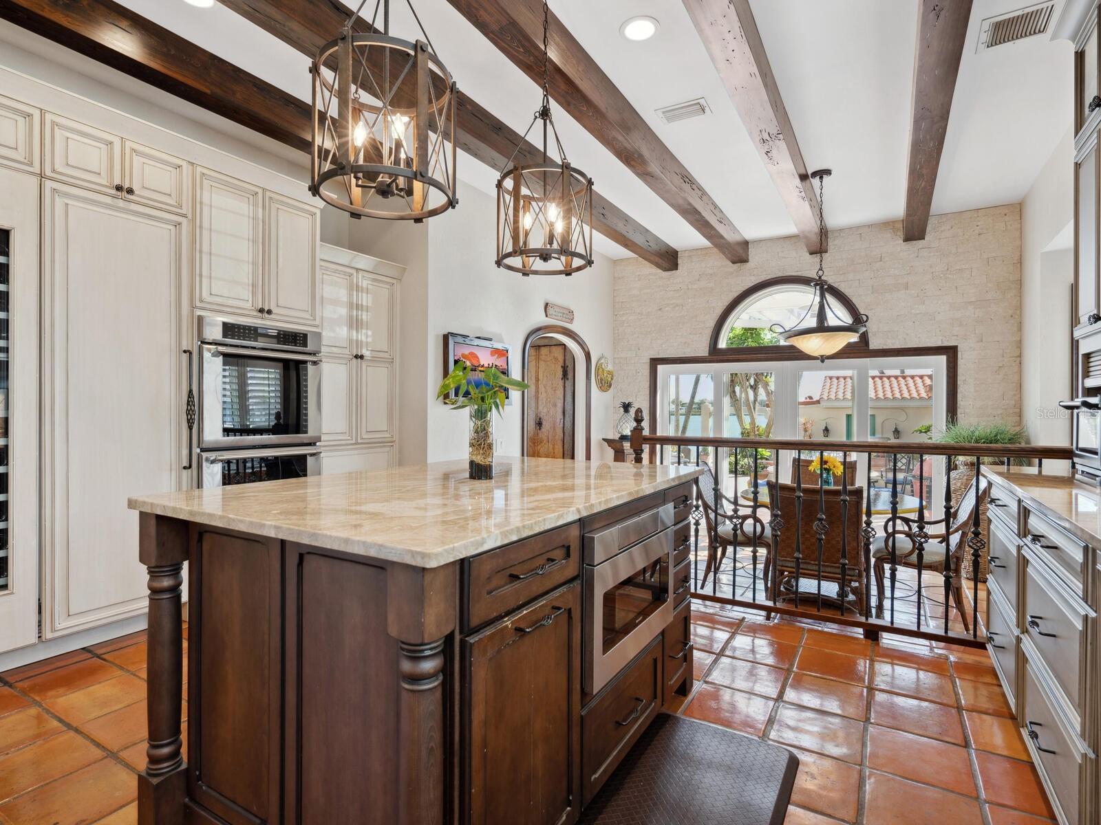 N6140592 Property Photo