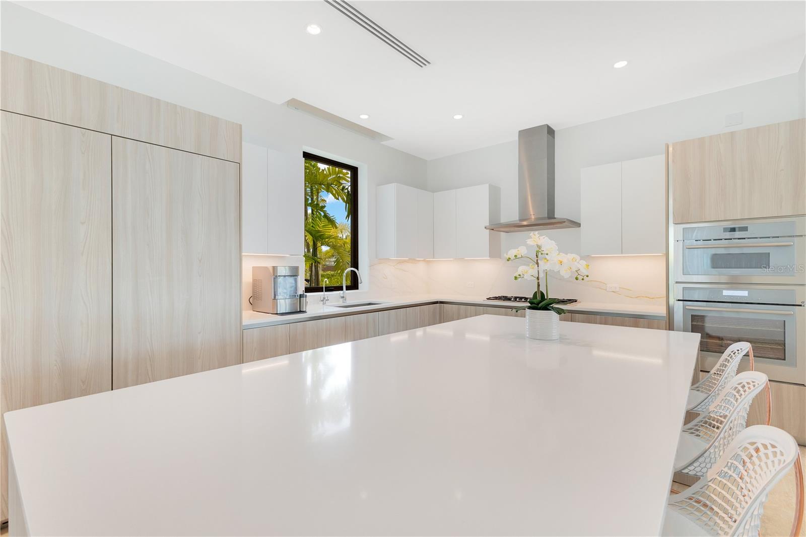 PR9116170 Property Photo