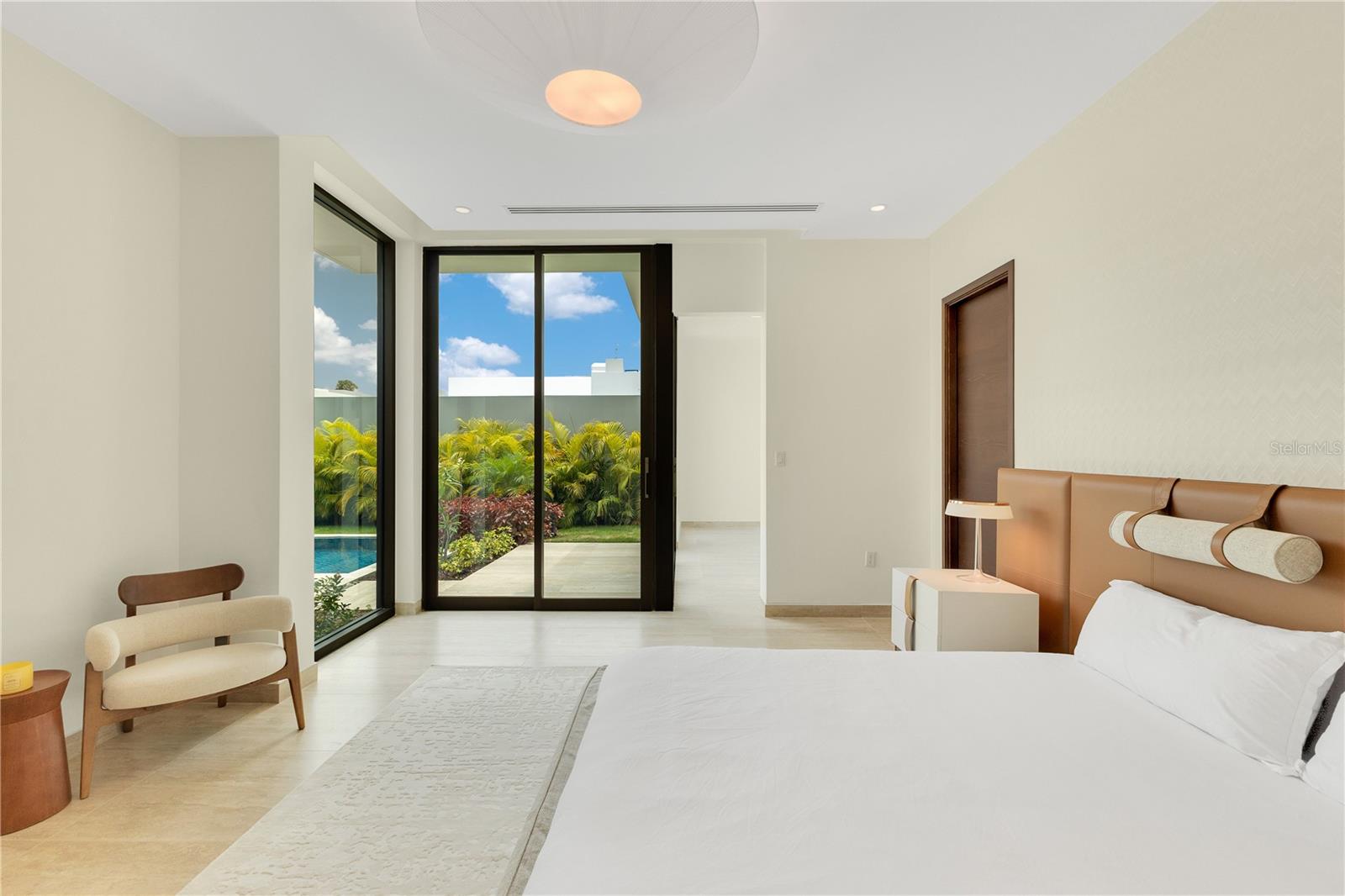 PR9116170 Property Photo