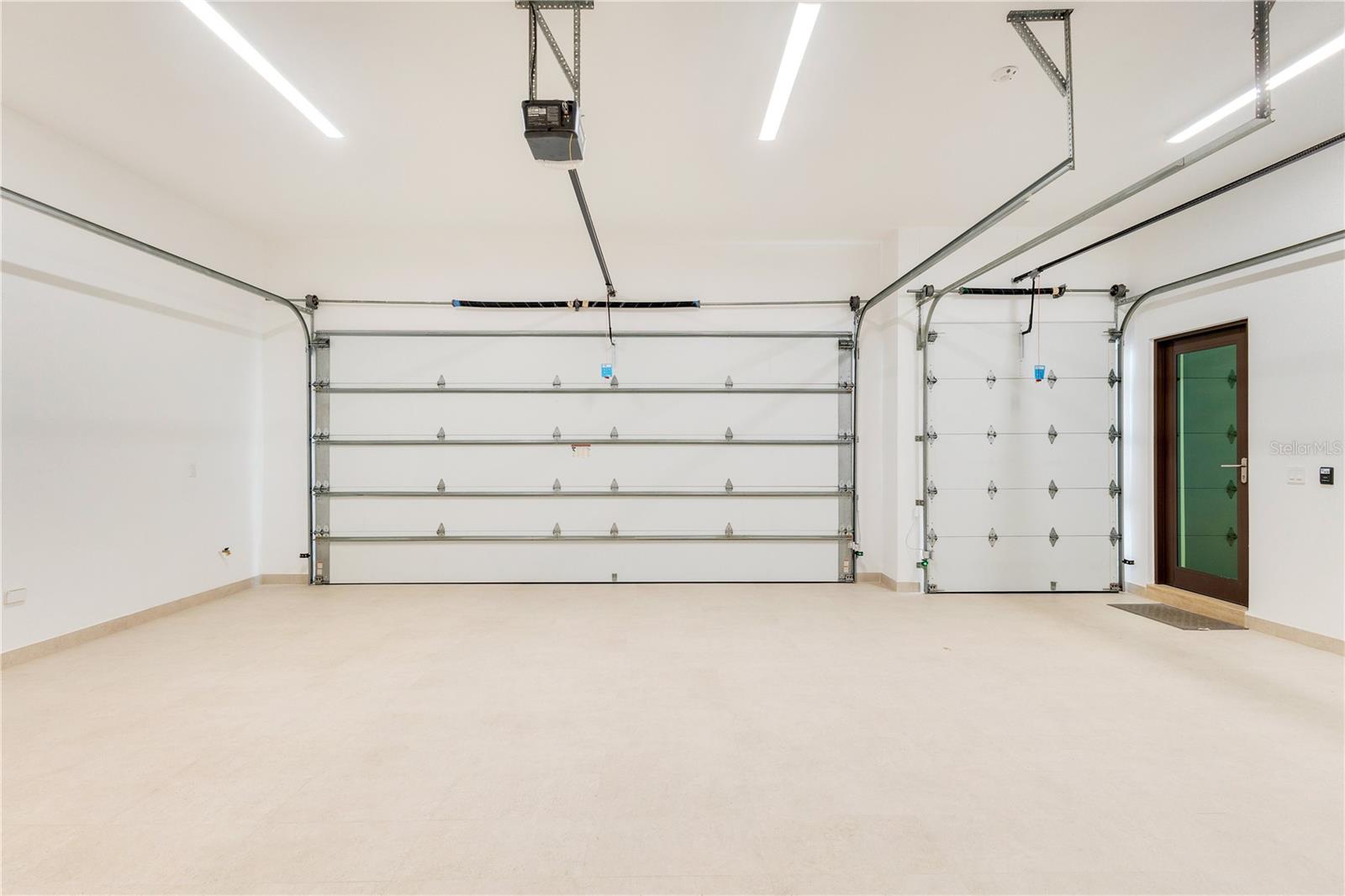 PR9116170 Property Photo