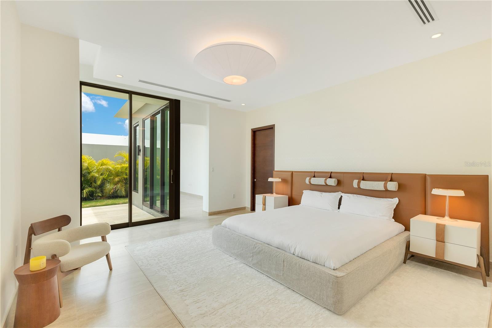 PR9116170 Property Photo