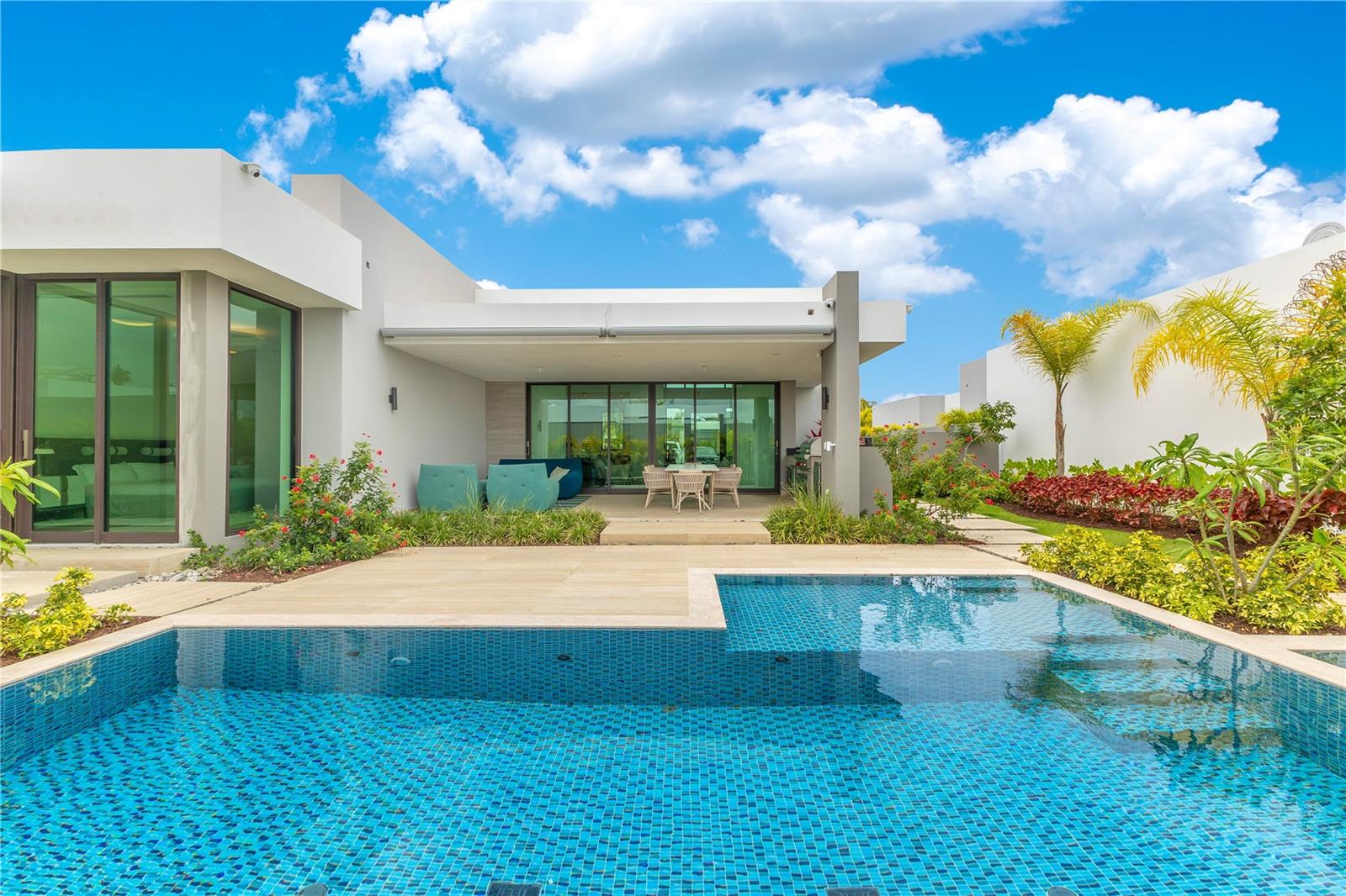 PR9116170 Property Photo