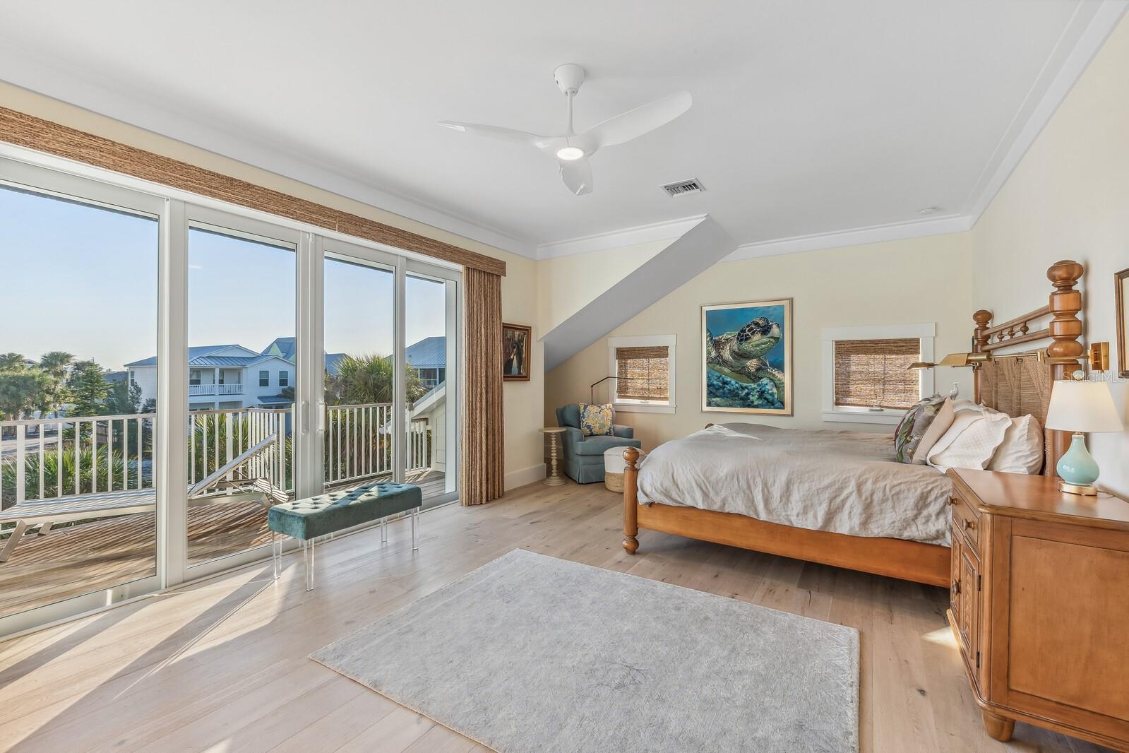 D6143872 Property Photo