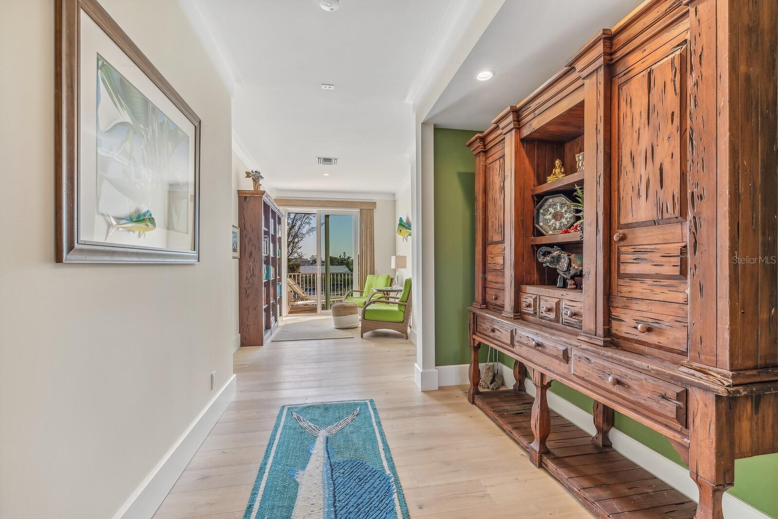 D6143872 Property Photo