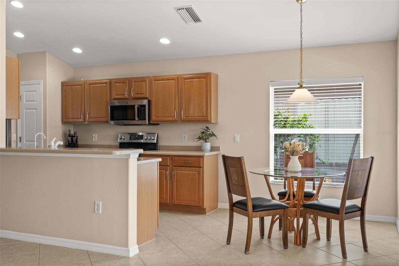 10028 MAJESTIC AVE, FORT MYERS, FL, 33913