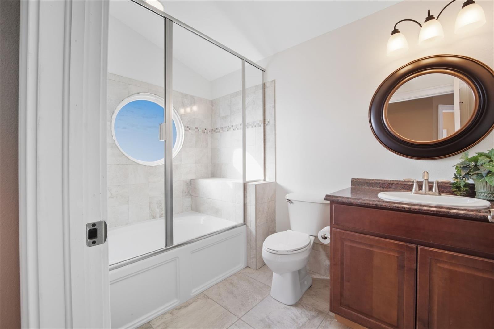 TB8429656 Property Photo