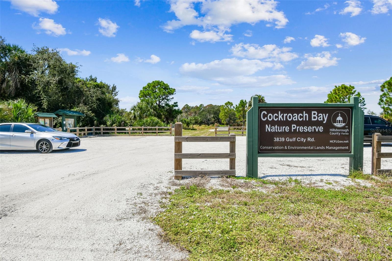 TB8429656 Property Photo