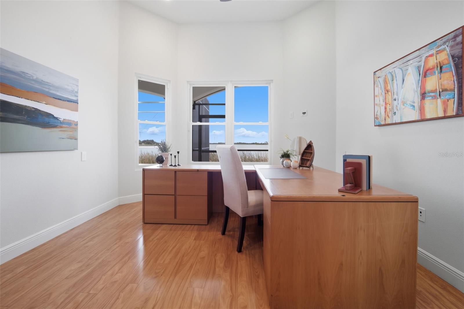 TB8429656 Property Photo