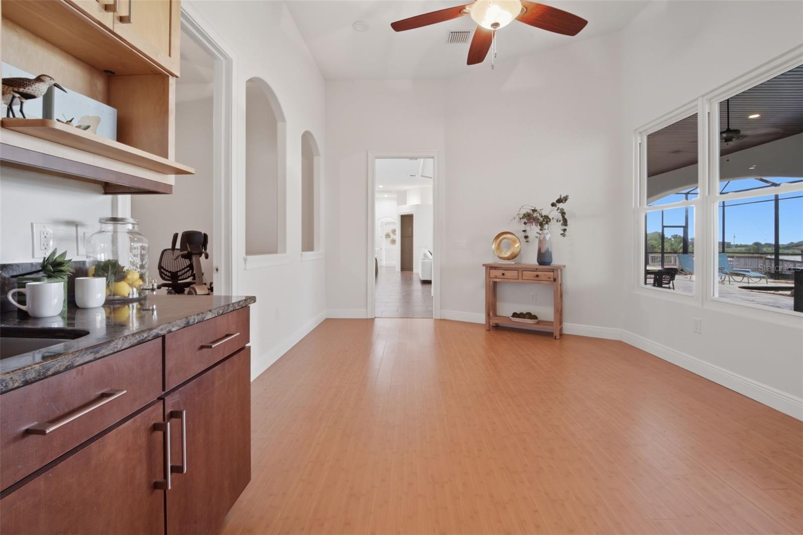 TB8429656 Property Photo