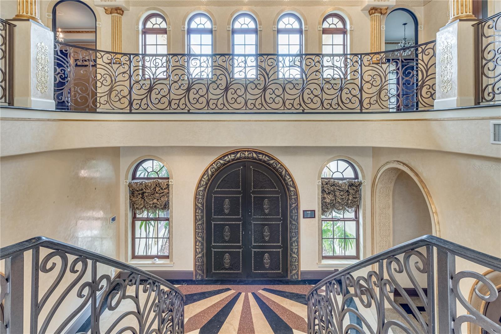 TB8429681 Property Photo