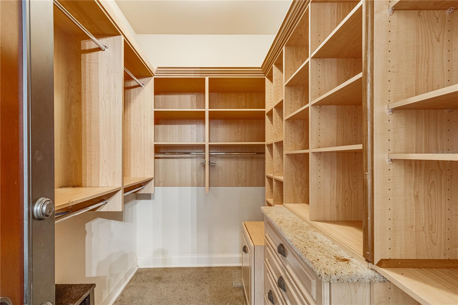 TB8429681 Property Photo