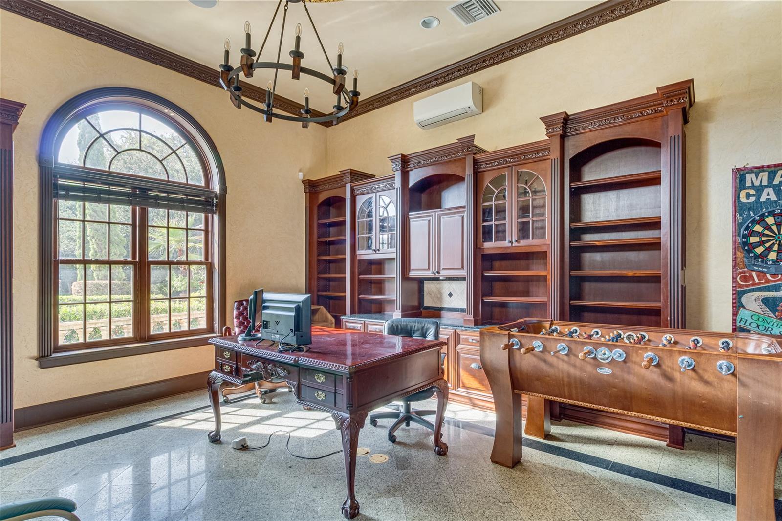 TB8429681 Property Photo