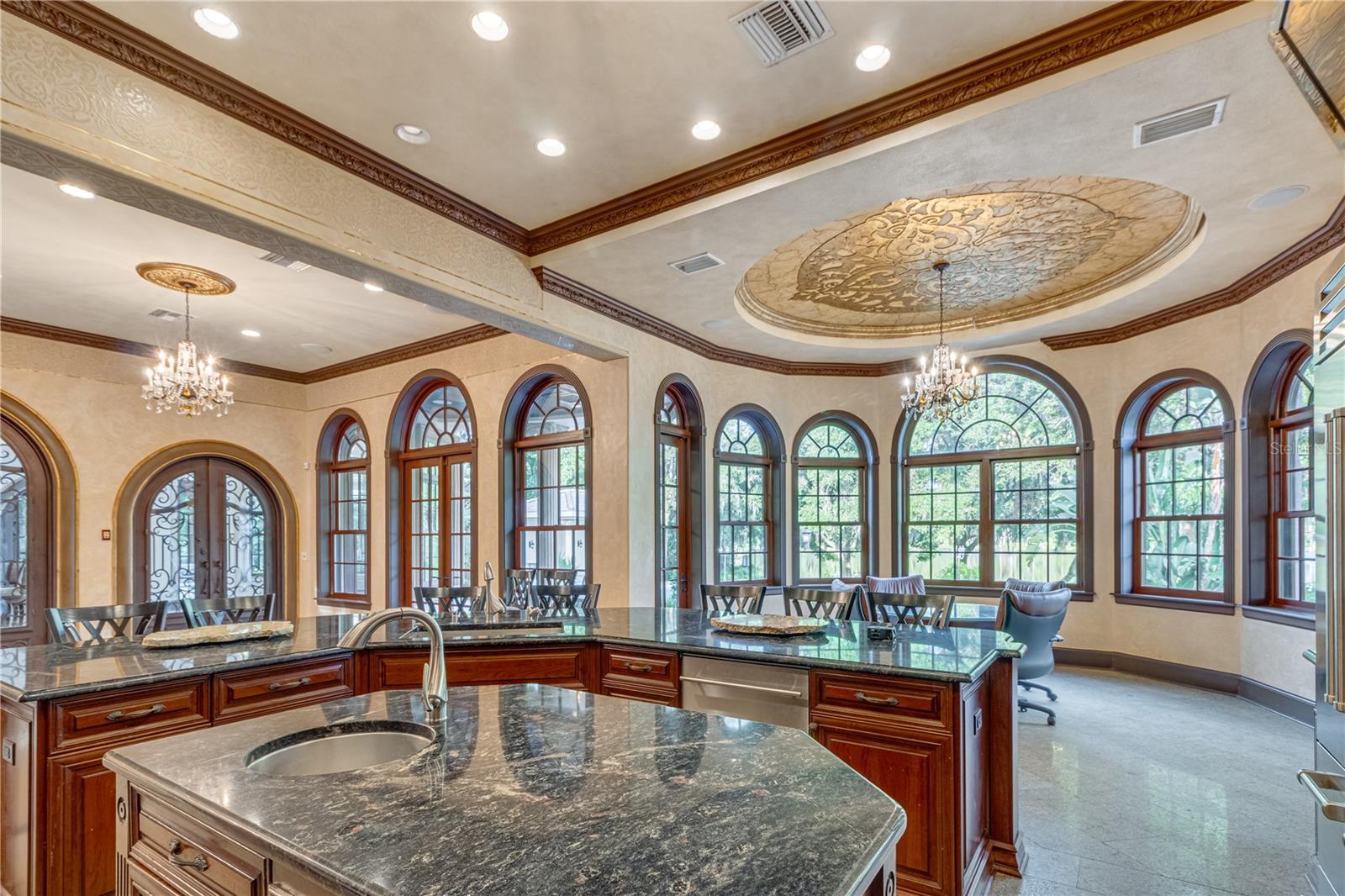 TB8429681 Property Photo