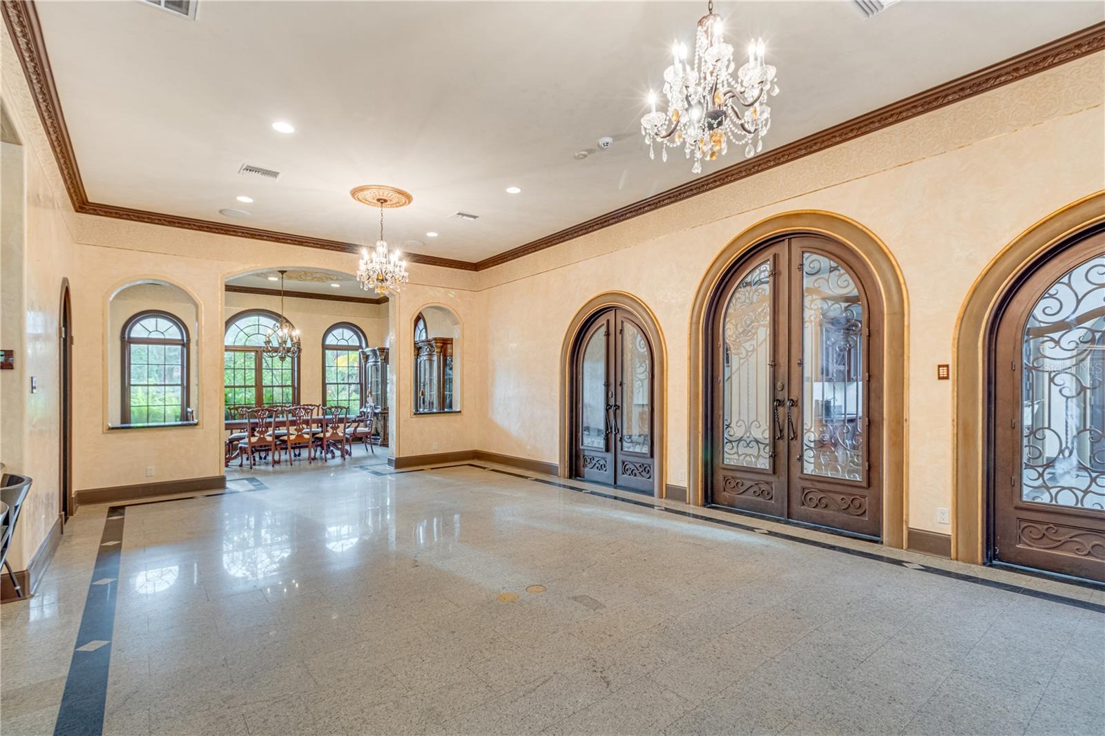 TB8429681 Property Photo