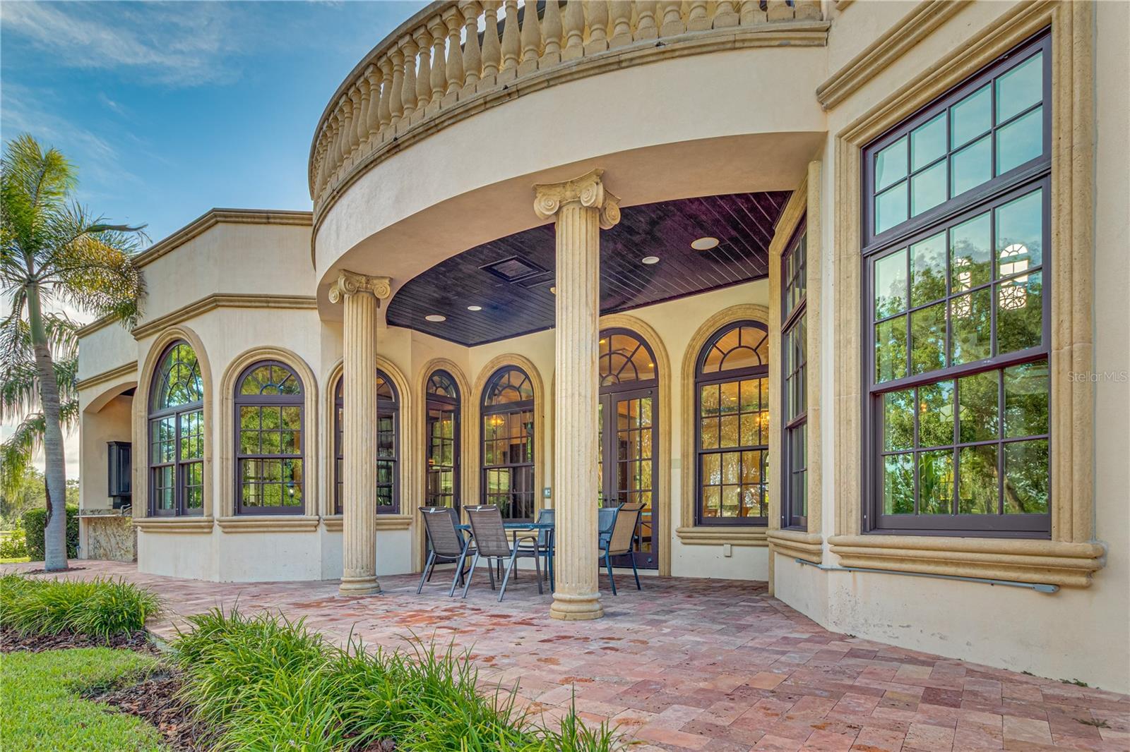 TB8429681 Property Photo