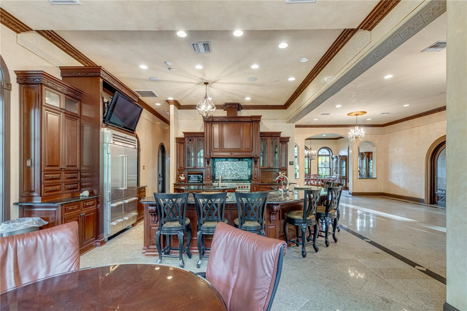 TB8429681 Property Photo