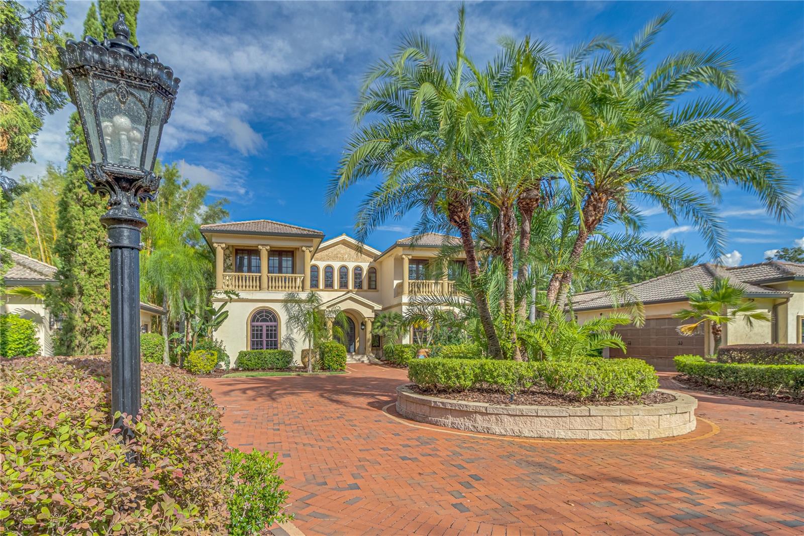 TB8429681 Property Photo