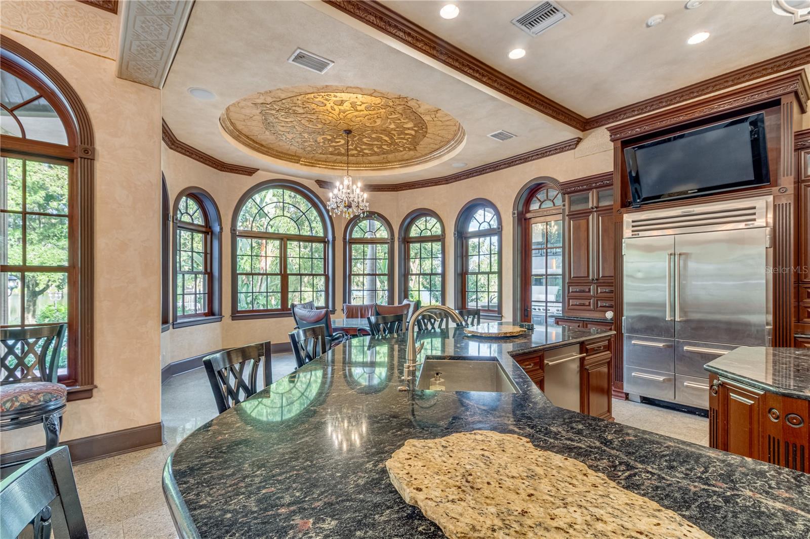 TB8429681 Property Photo