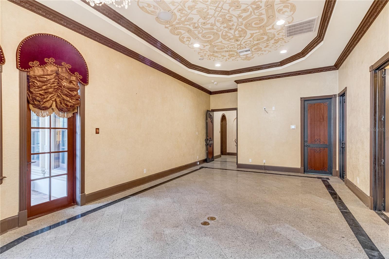 TB8429681 Property Photo