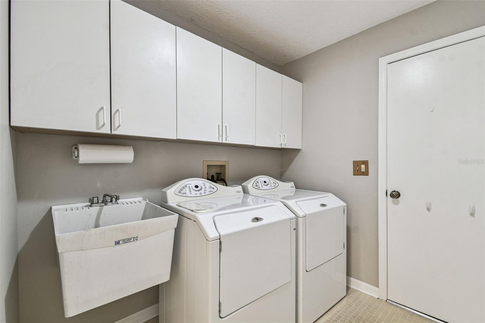 9210 DAYFLOWER DR, TAMPA, FL, 33647