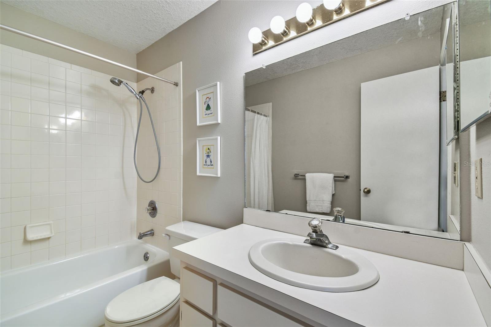 9210 DAYFLOWER DR, TAMPA, FL, 33647