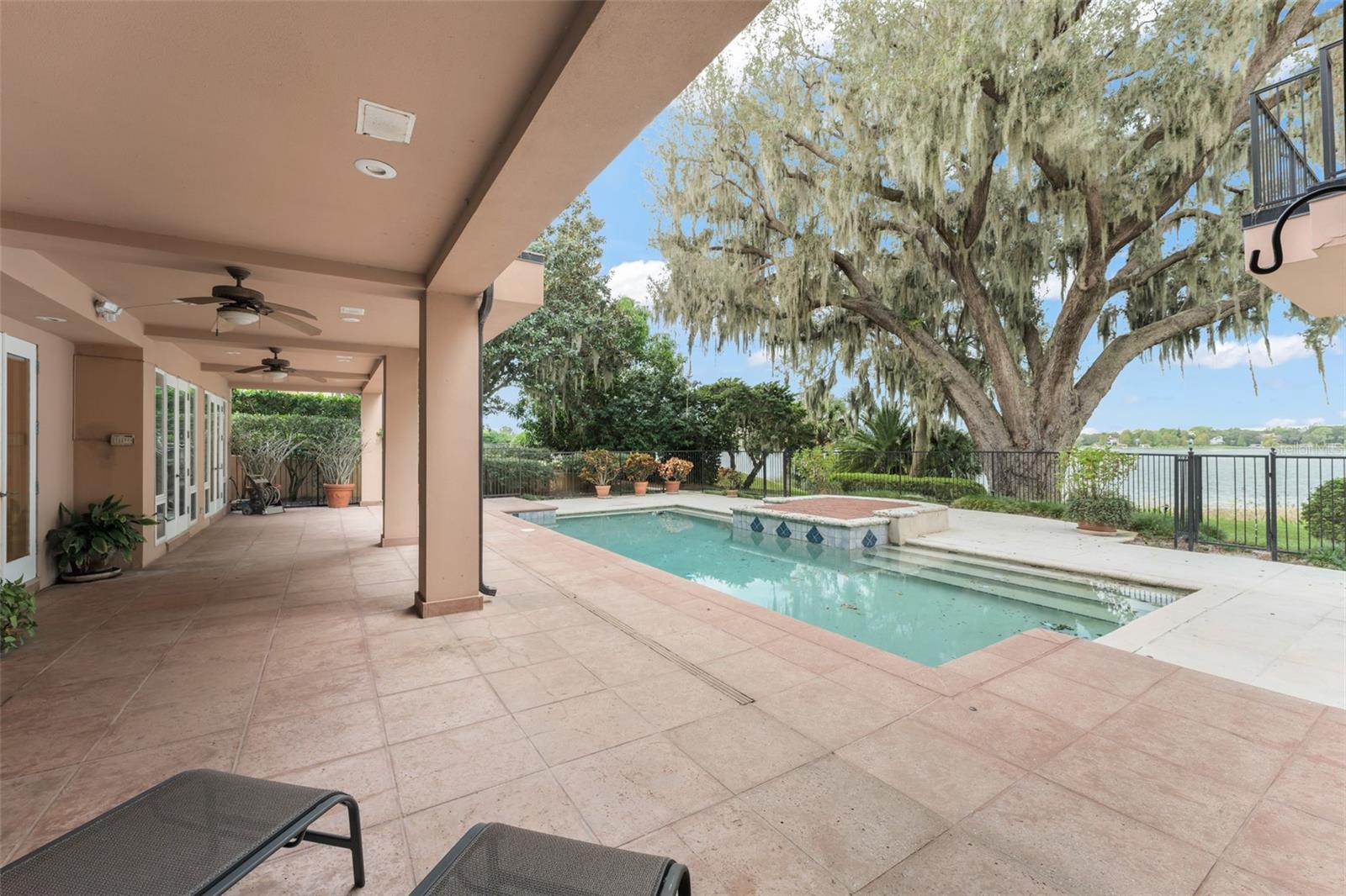 O6346003 Property Photo