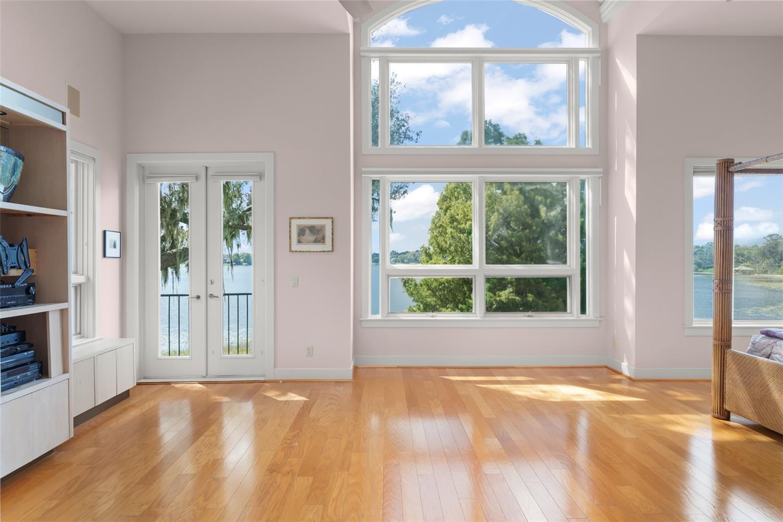 O6346003 Property Photo