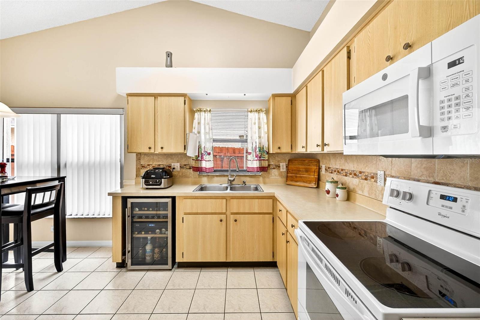 11215 CLAYRIDGE DR, TAMPA, FL, 33635