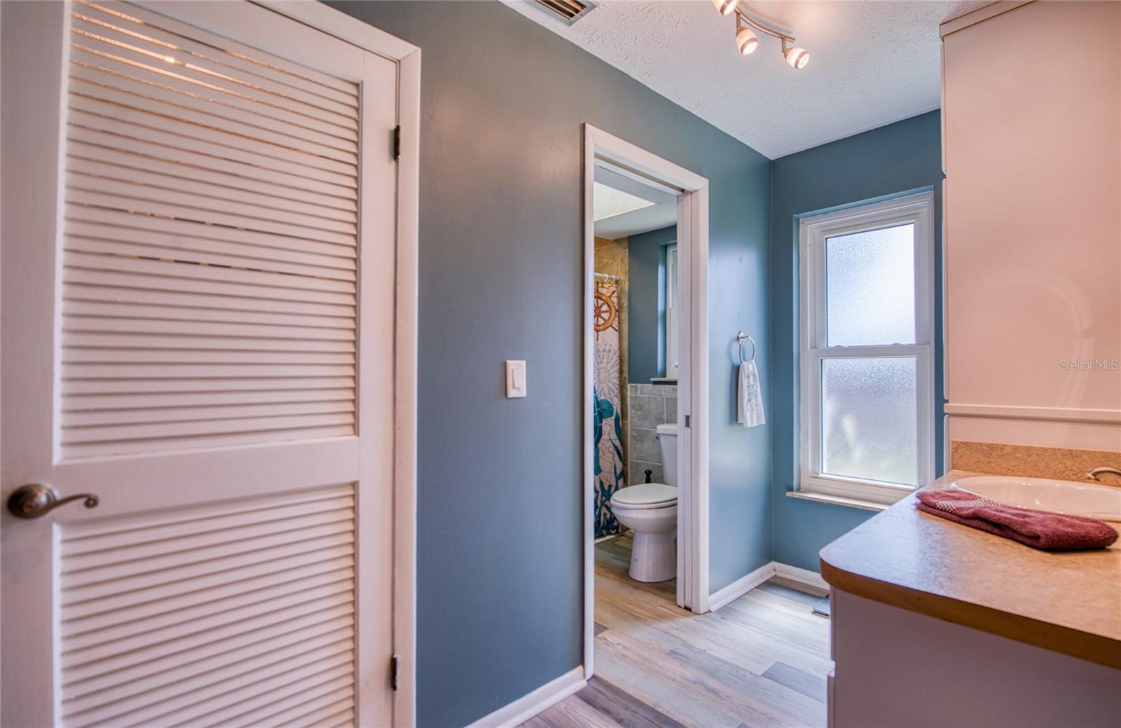 6861 4TH ST S, ST PETERSBURG, FL, 33705