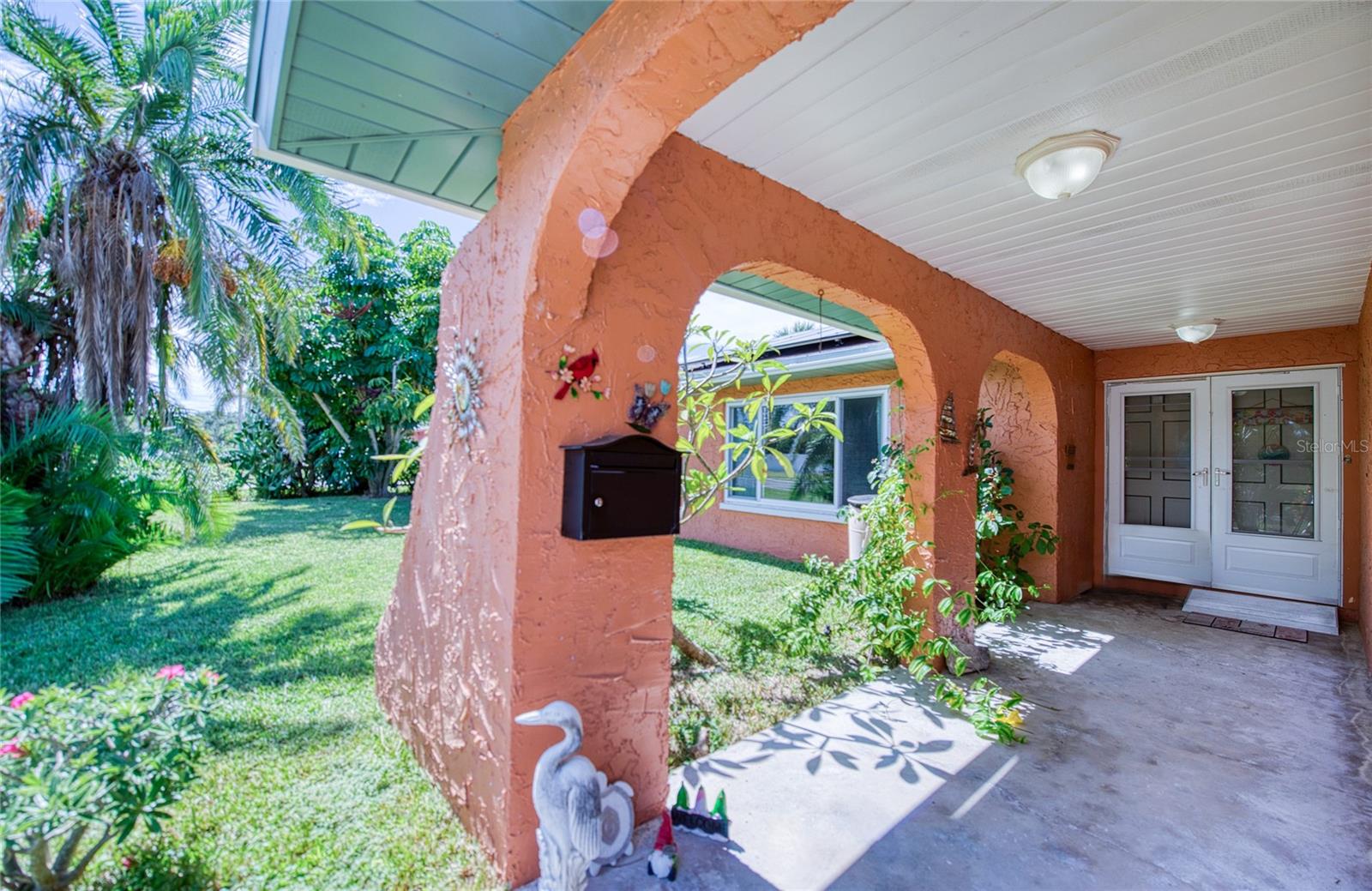 6861 4TH ST S, ST PETERSBURG, FL, 33705