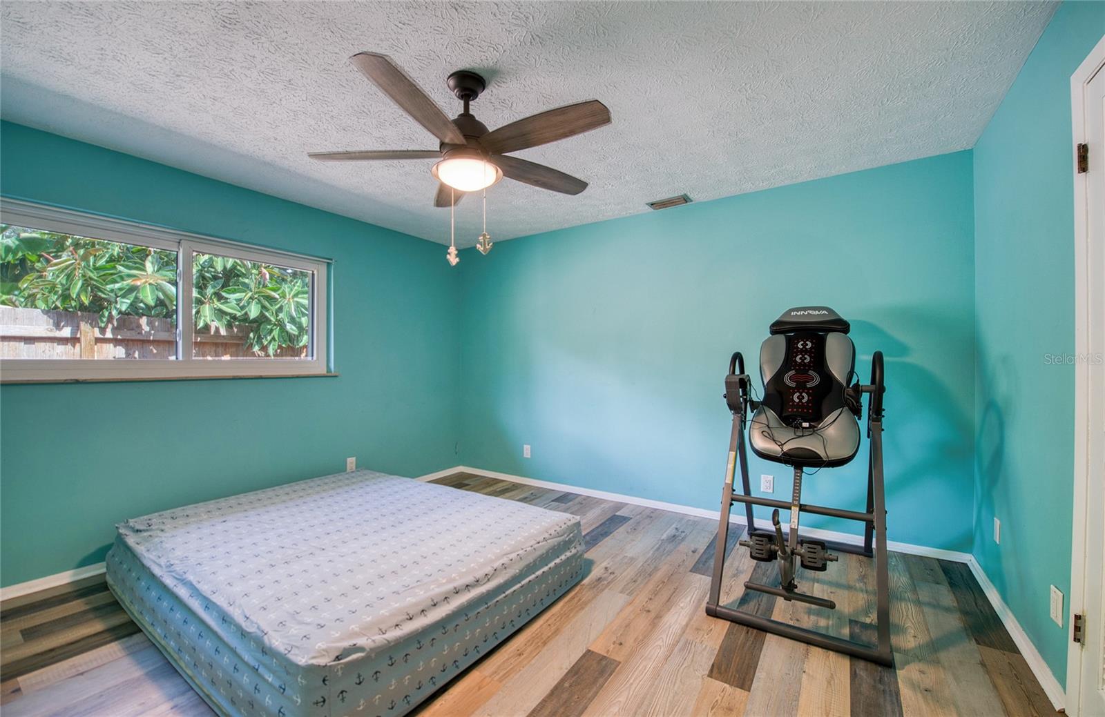 6861 4TH ST S, ST PETERSBURG, FL, 33705