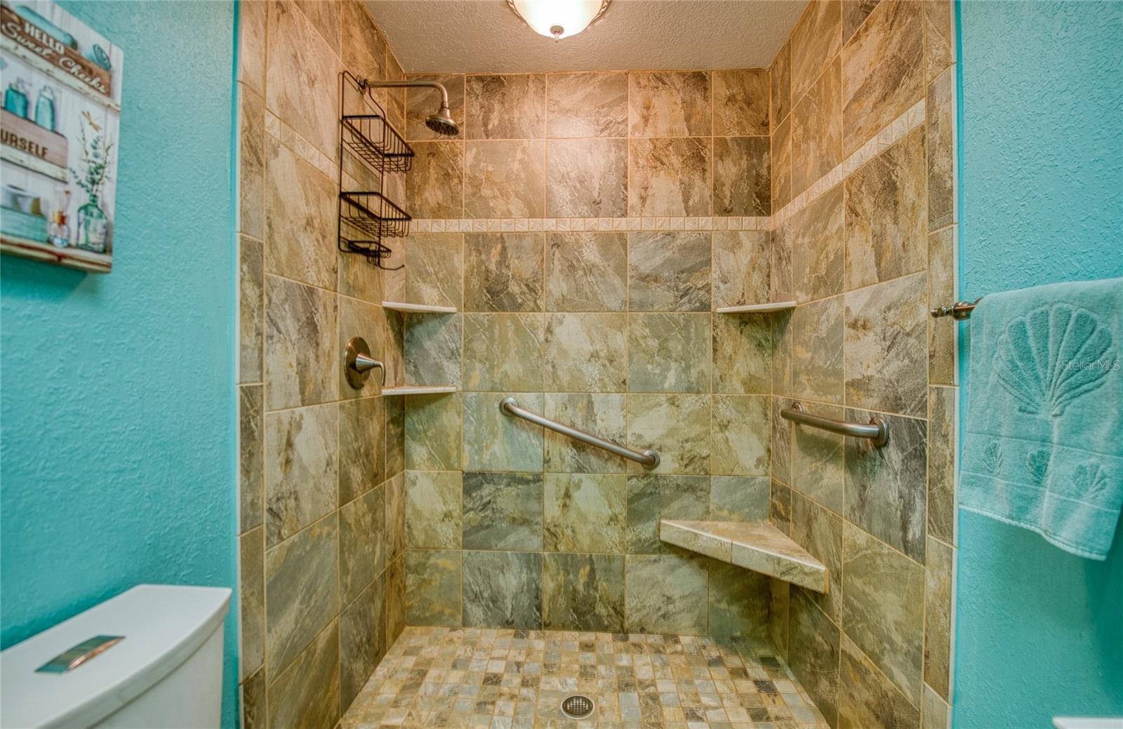 6861 4TH ST S, ST PETERSBURG, FL, 33705