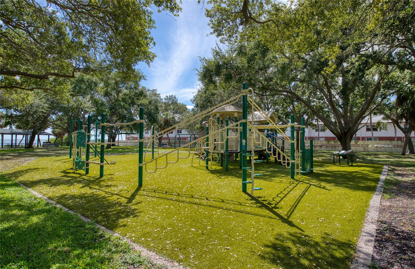 6861 4TH ST S, ST PETERSBURG, FL, 33705