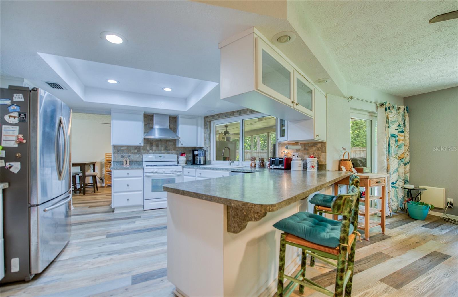 6861 4TH ST S, ST PETERSBURG, FL, 33705