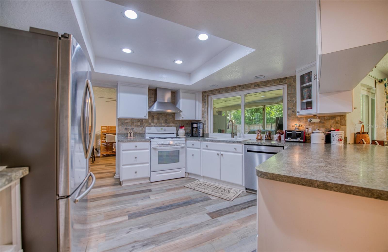 6861 4TH ST S, ST PETERSBURG, FL, 33705