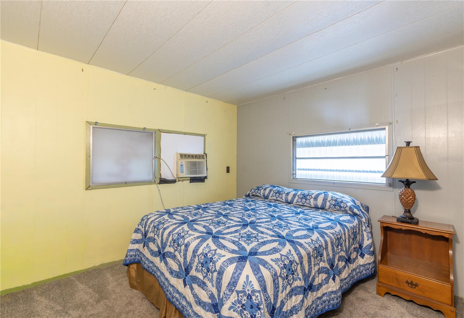 TB8429820 Property Photo