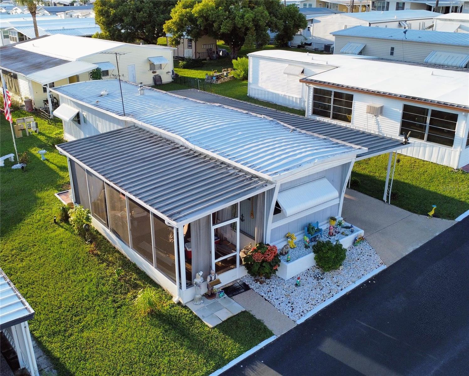 TB8429820 Property Photo