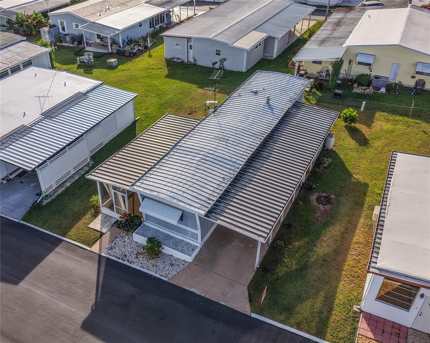 TB8429820 Property Photo