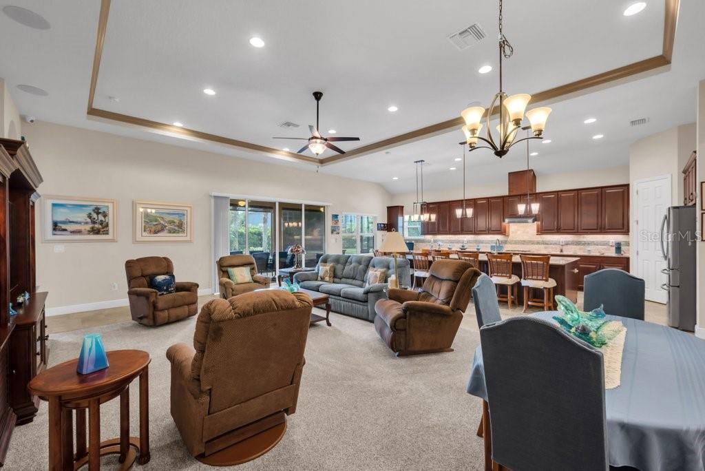 5928 SHELL RIDGE DR, LITHIA, FL, 33547