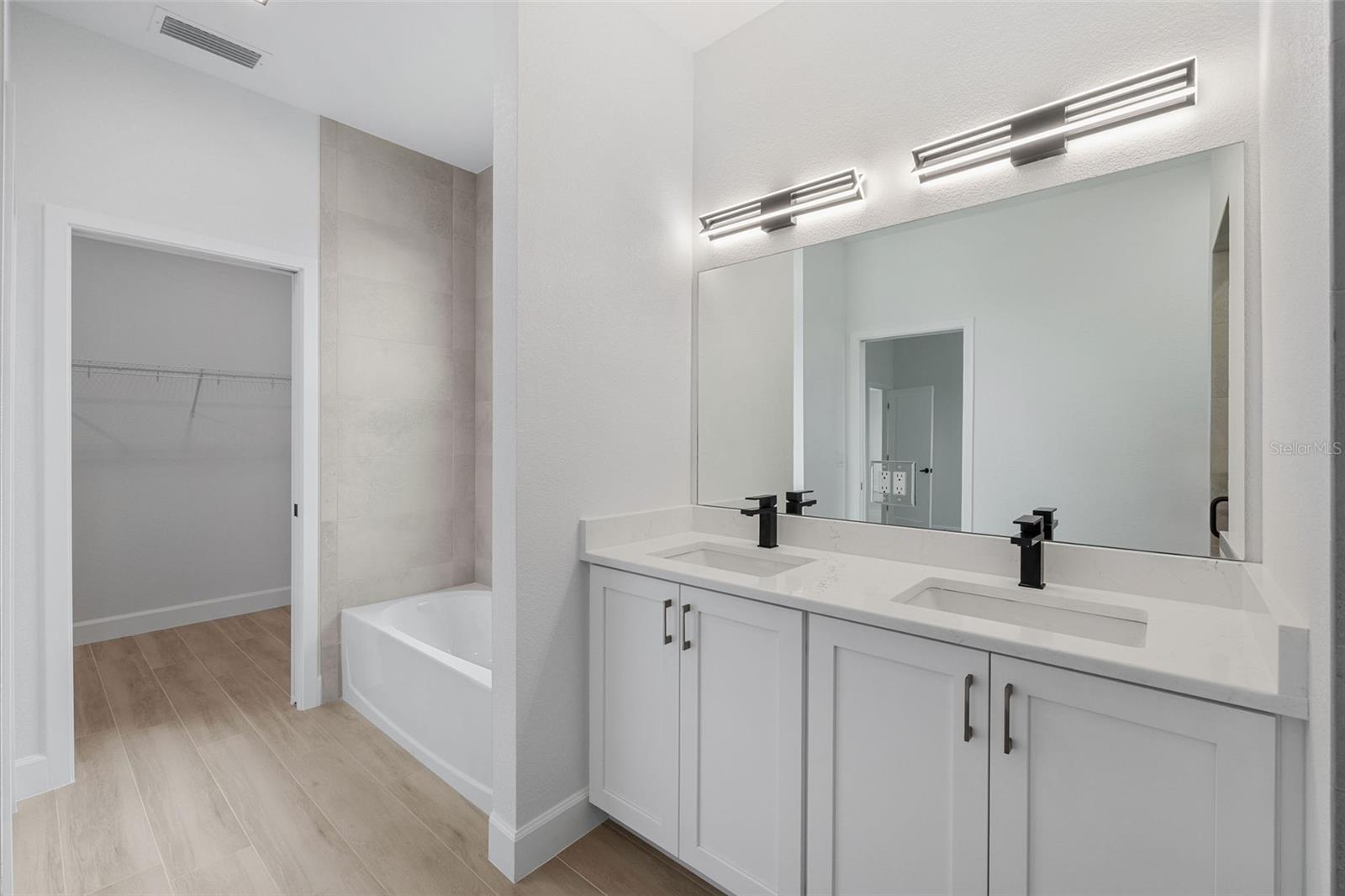 18514 ASHCROFT CIR, PORT CHARLOTTE, FL, 33948