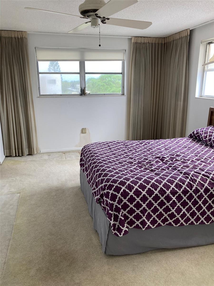 TB8429937 Property Photo