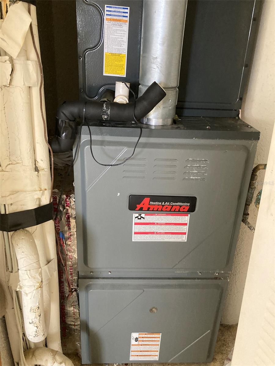 TB8429937 Property Photo