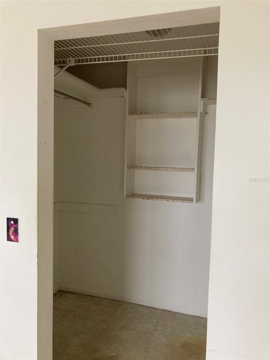 TB8429937 Property Photo