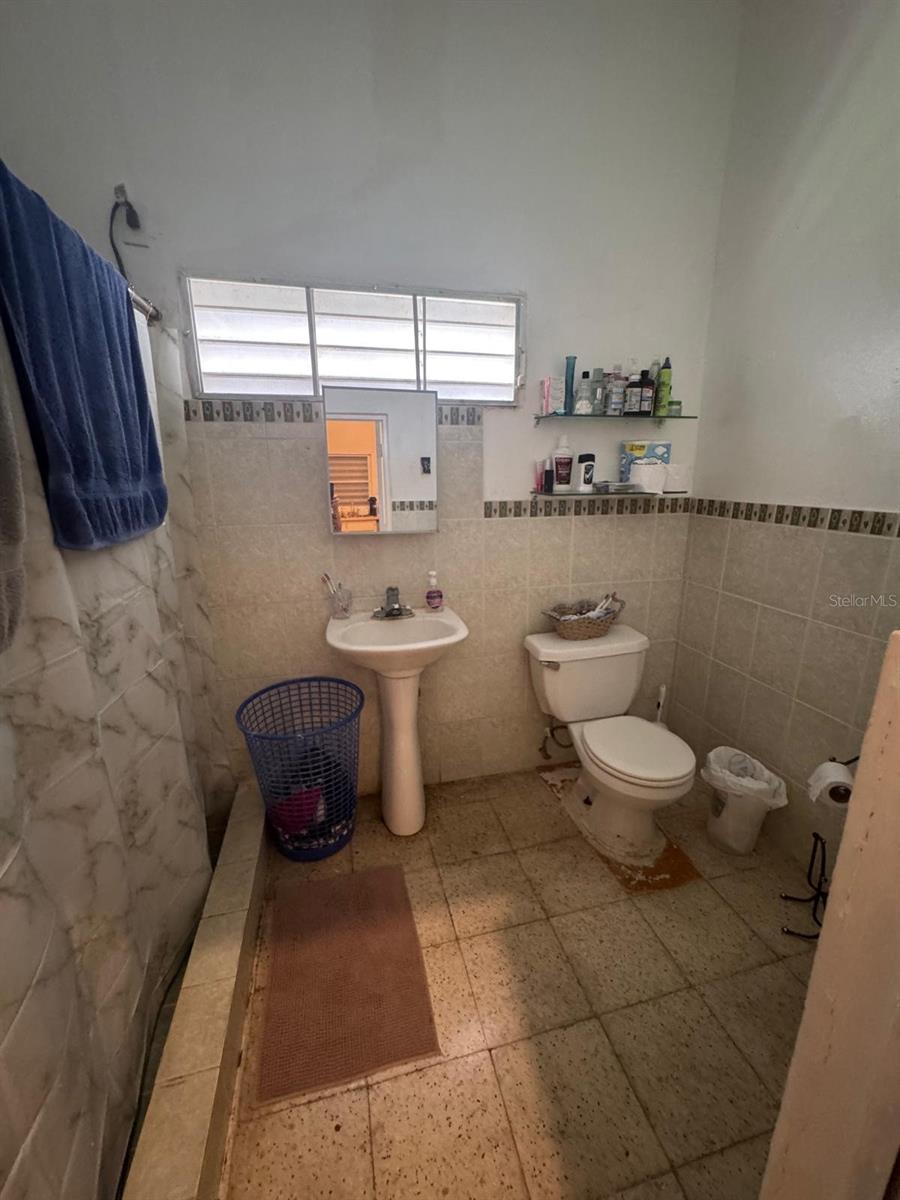 PR9116200 Property Photo