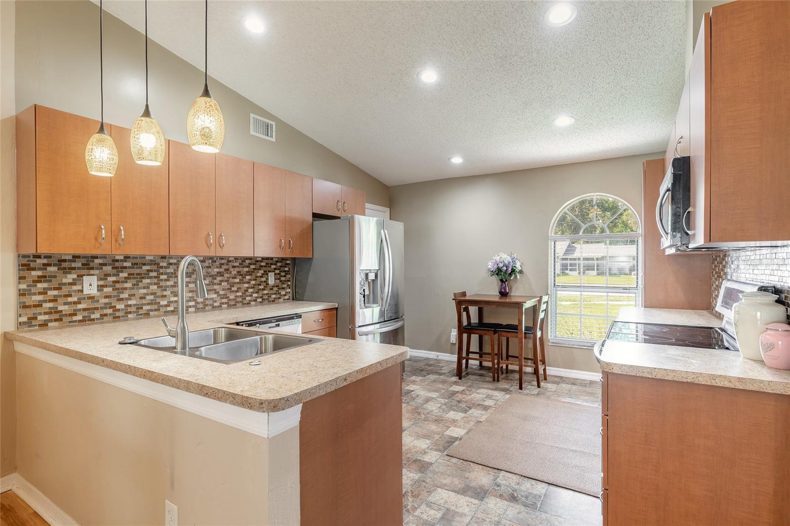 833 MCDONALD RD, PORT ORANGE, FL, 32129