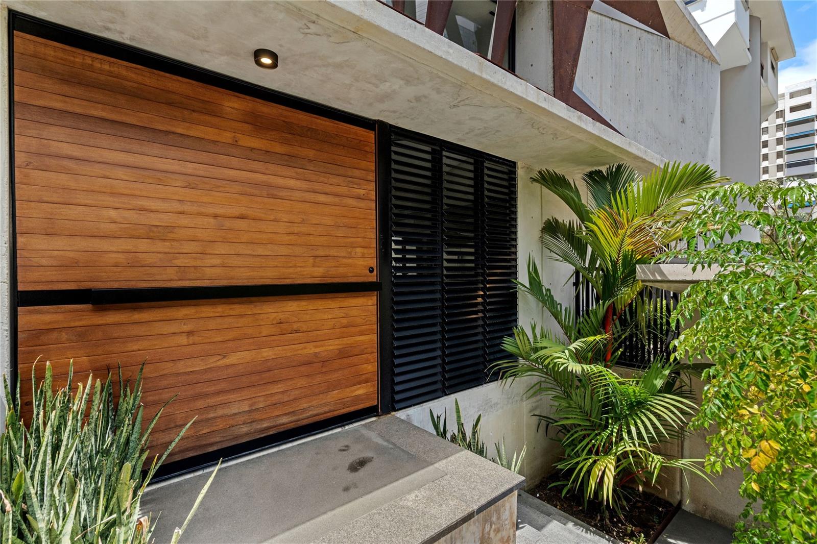 PR9116202 Property Photo