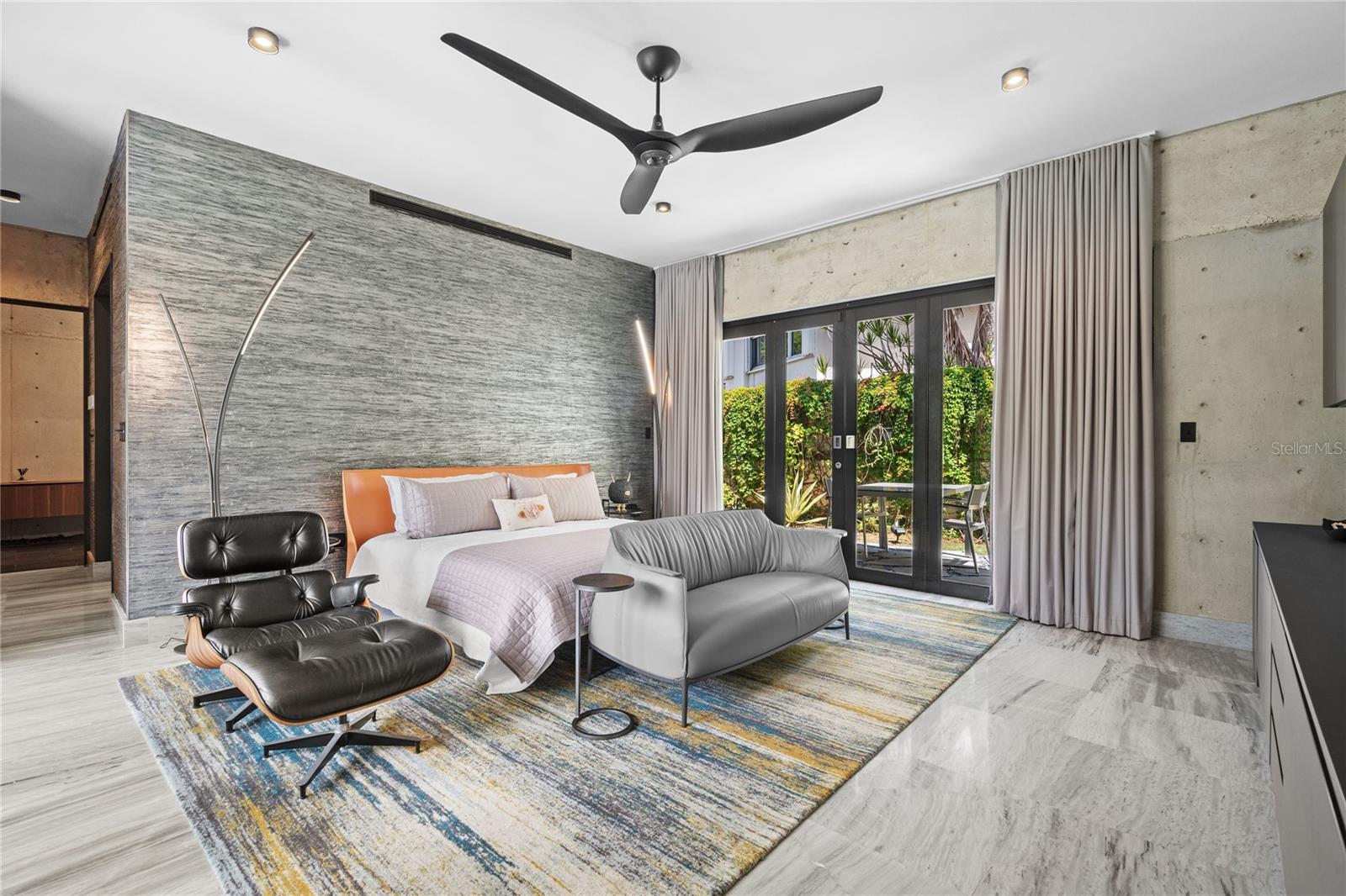 PR9116202 Property Photo