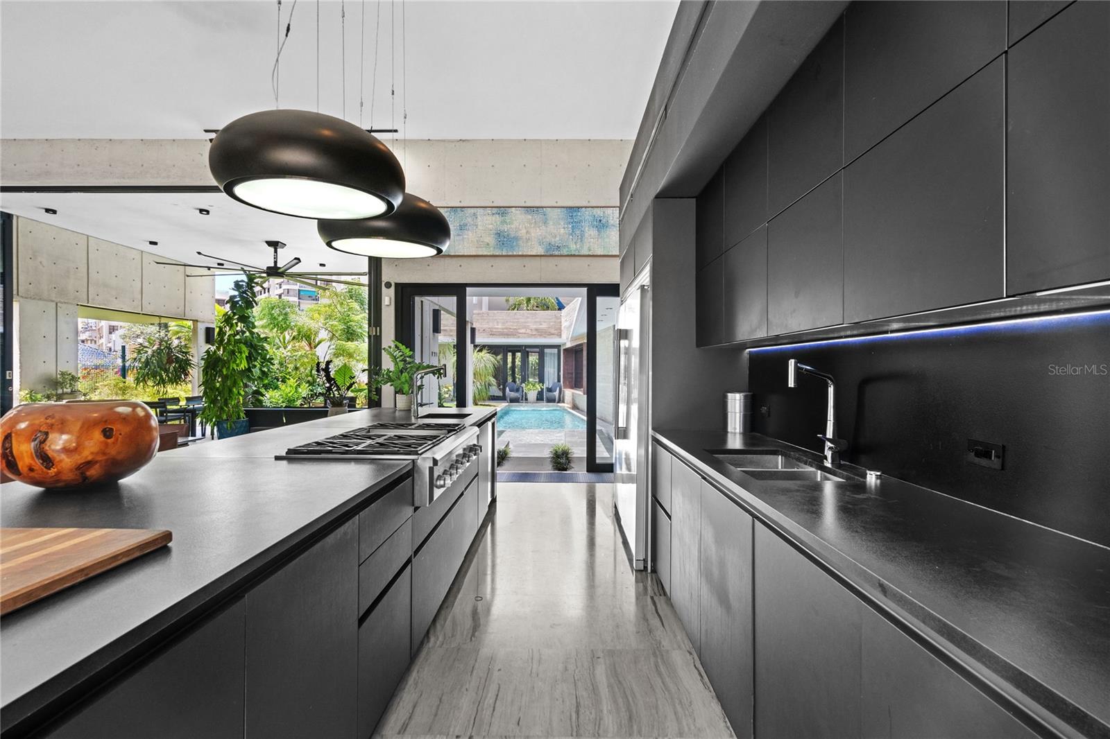 PR9116202 Property Photo