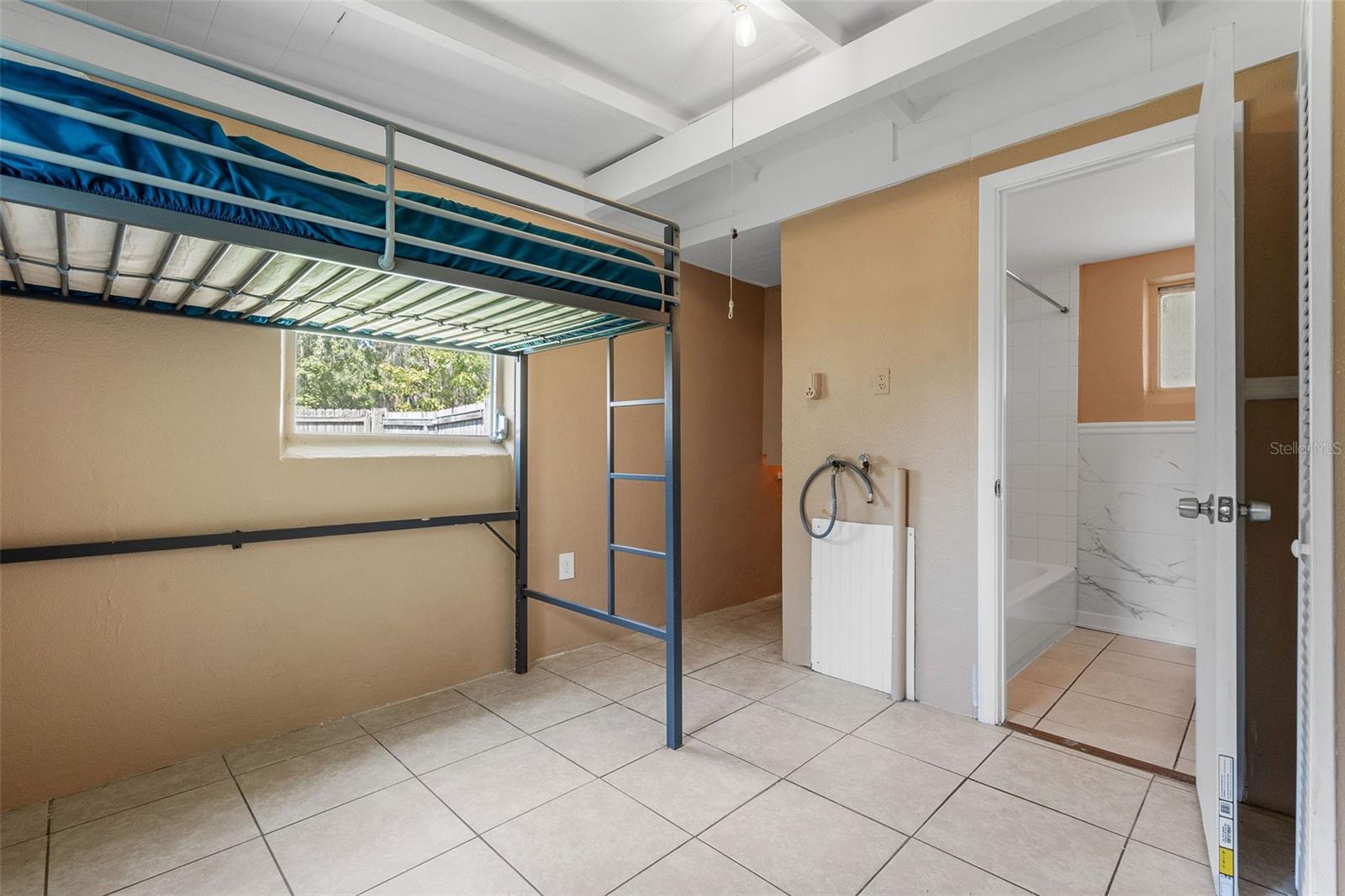 6129 BEACON POINT DR, WEEKI WACHEE, FL, 34607